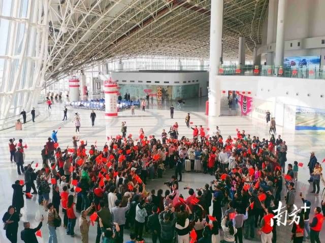 3a124f251eba403b93cc8b6123d3e4eb_batchwm.jpg 3a124f251eba403b93cc8b6123d3e4eb_batchwm.jpg